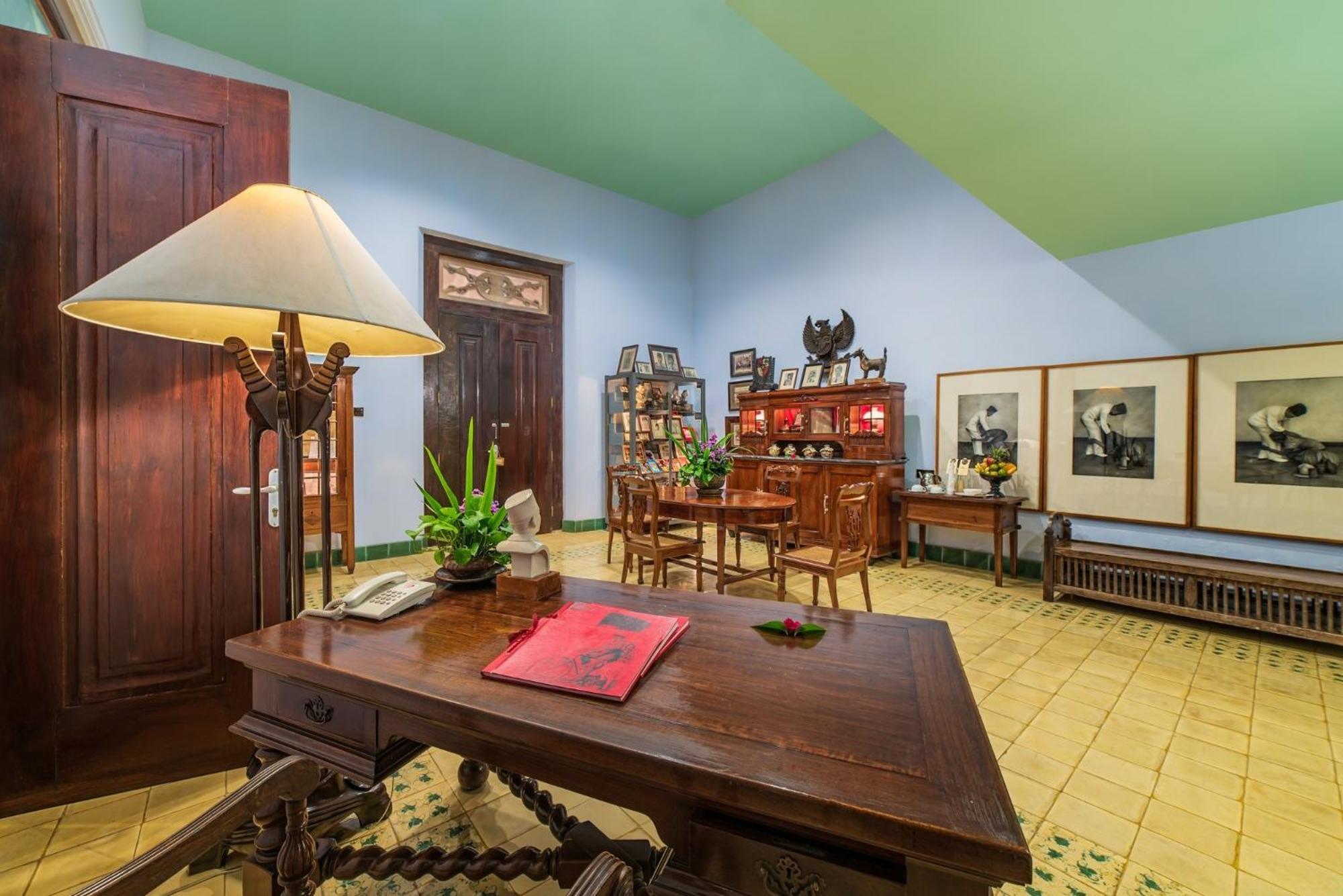 Hotel Tugu Blitar Exteriér fotografie