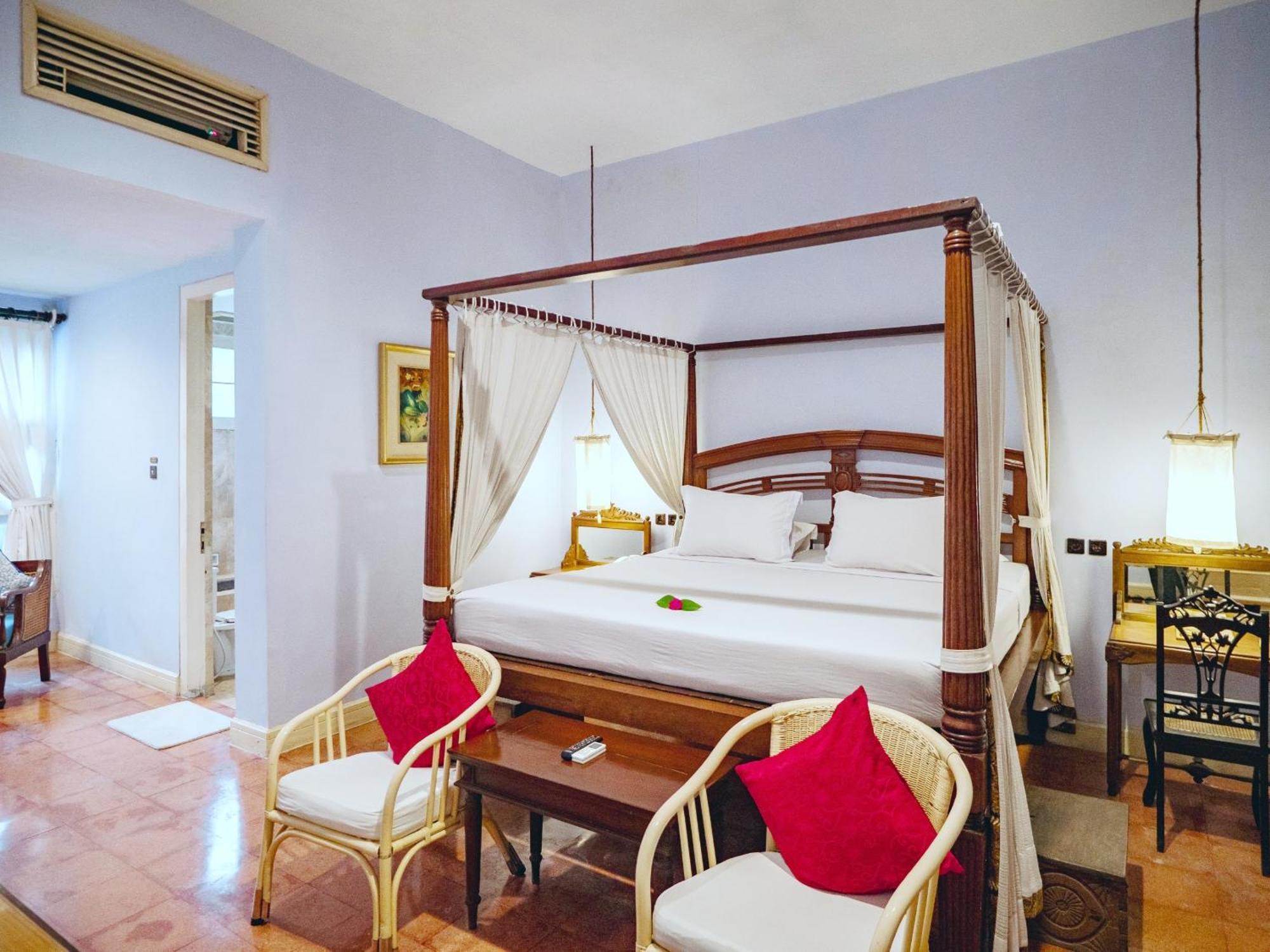 Hotel Tugu Blitar Exteriér fotografie