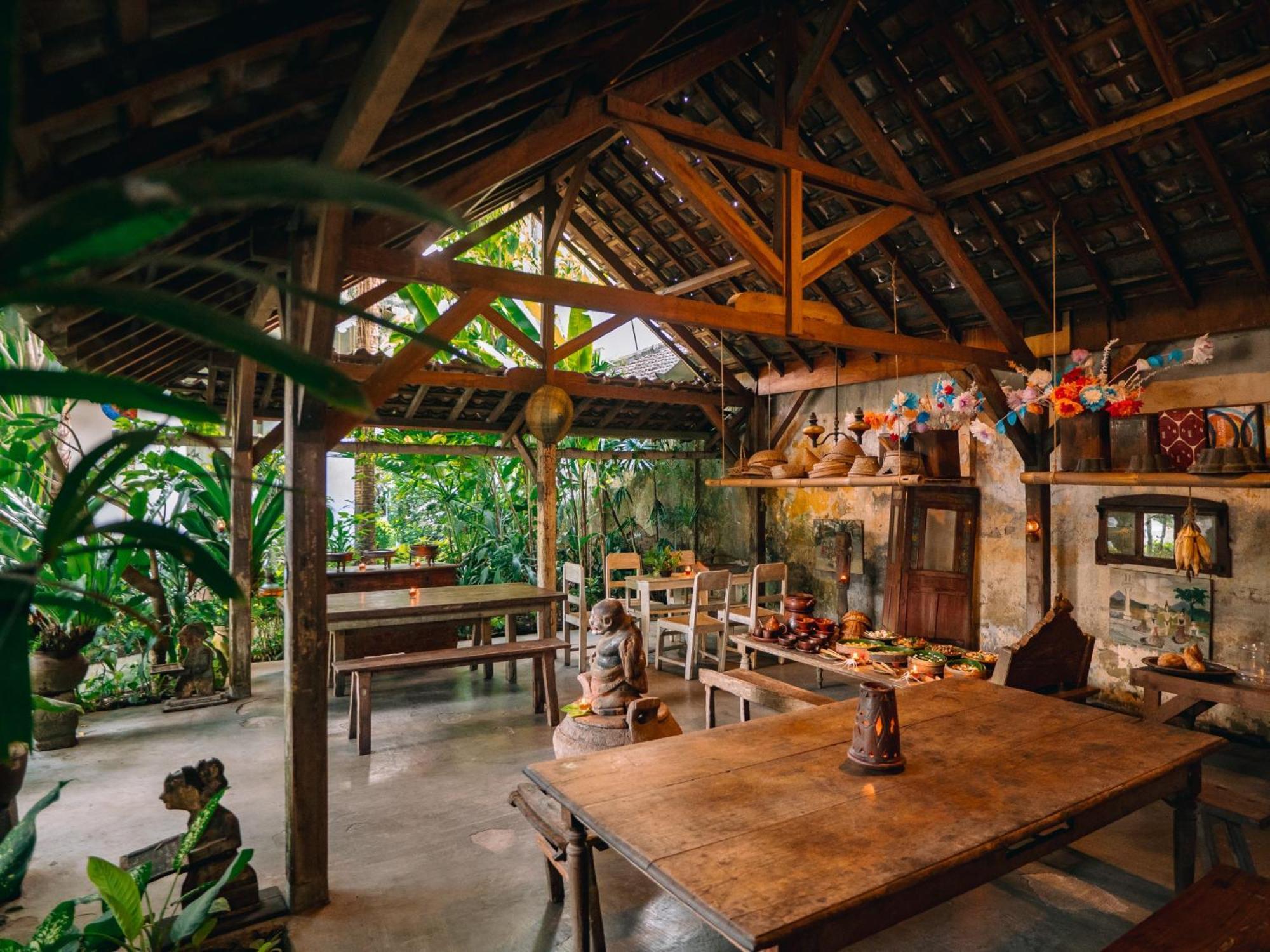 Hotel Tugu Blitar Exteriér fotografie